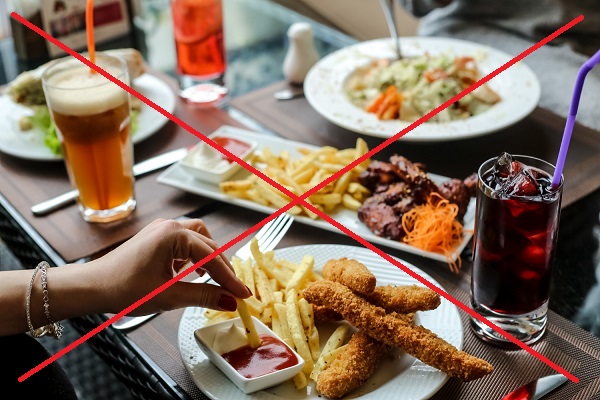 Chăm sóc da mặt sau khi cấy mỡ tự thân từ bên trong