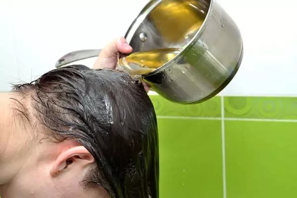 Dùng có mần trầu gội đầu