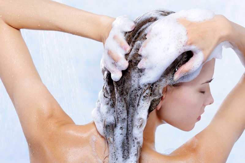 Gội đầu tóc duỗi đúng cách