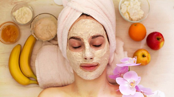 Mặt nạ dưỡng ẩm cho da khô từ chuối