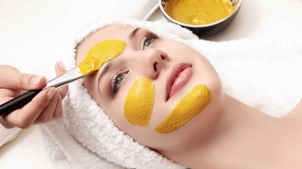 Các công thức mặt nạ nghệ cho da khô