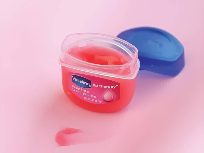 Vaseline dưỡng môi