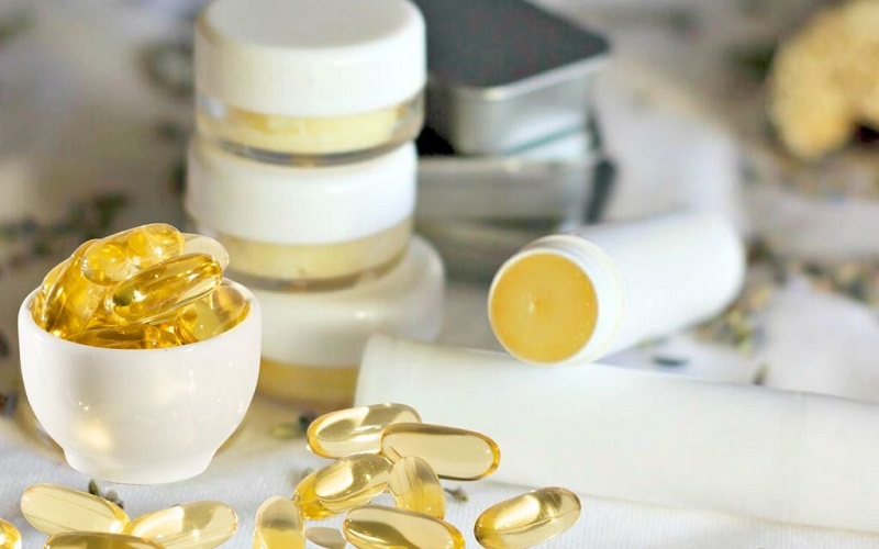 Dưỡng môi chứa vitamin E nguyên chất