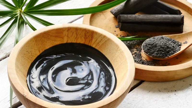 Công thức chứa than hoạt tính giúp tăng khả năng làm sạch sâu